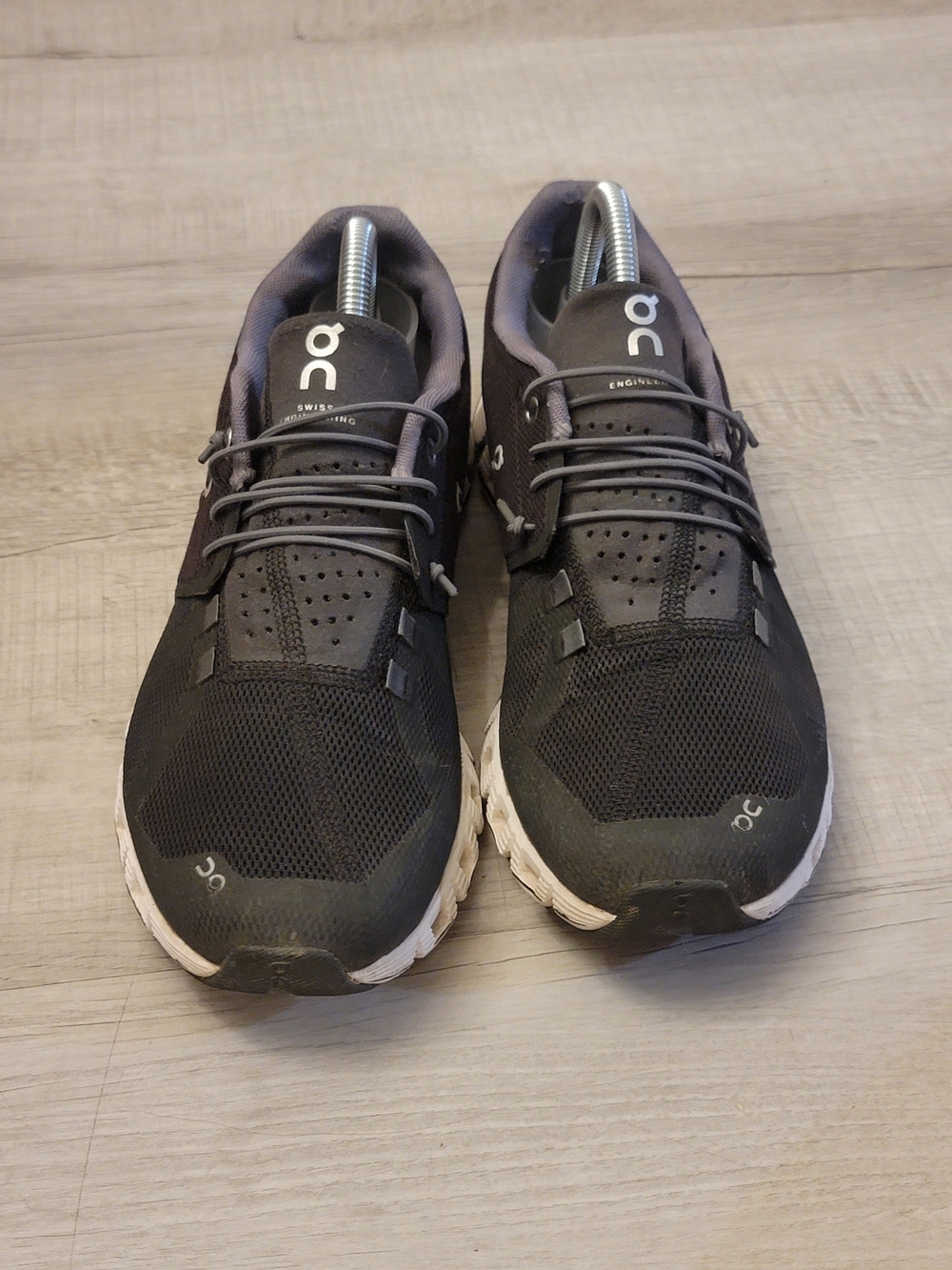 On Running Running Women’s Cloudrunner Black Athletic Shoes